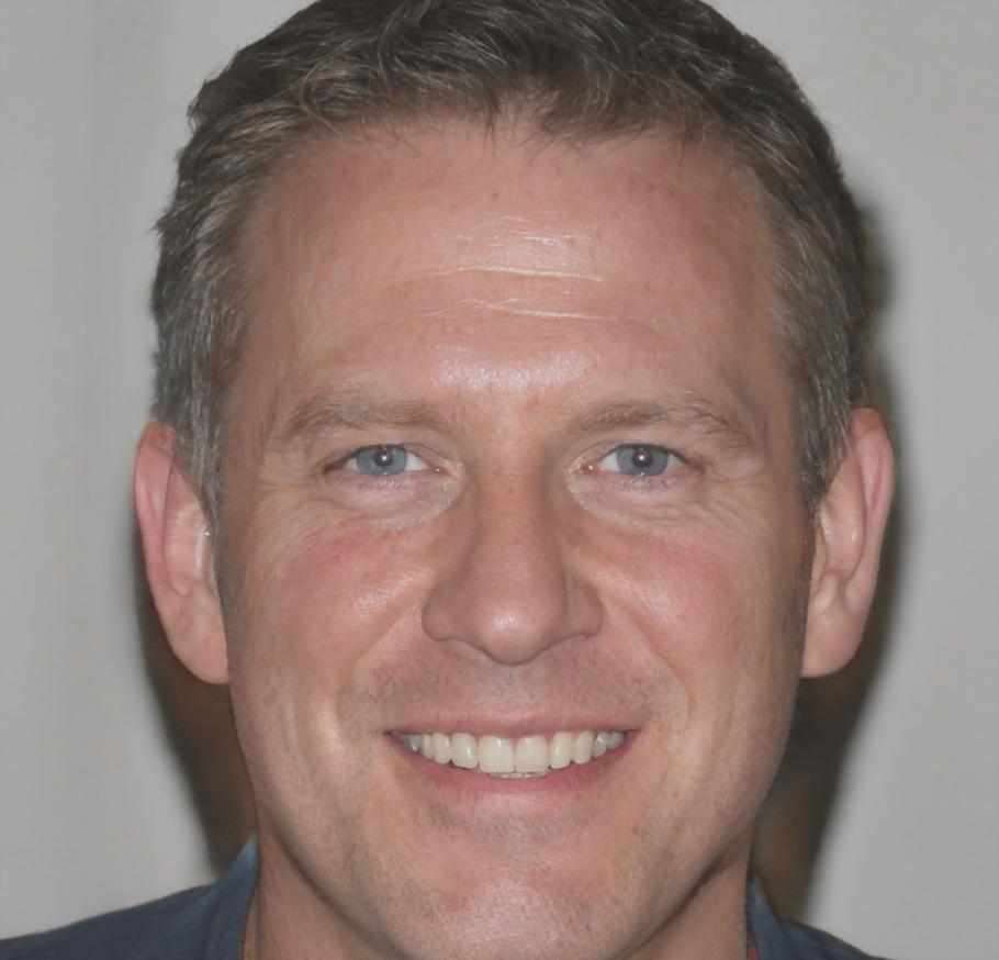 Marc Dubois - Expert en finances personnelles